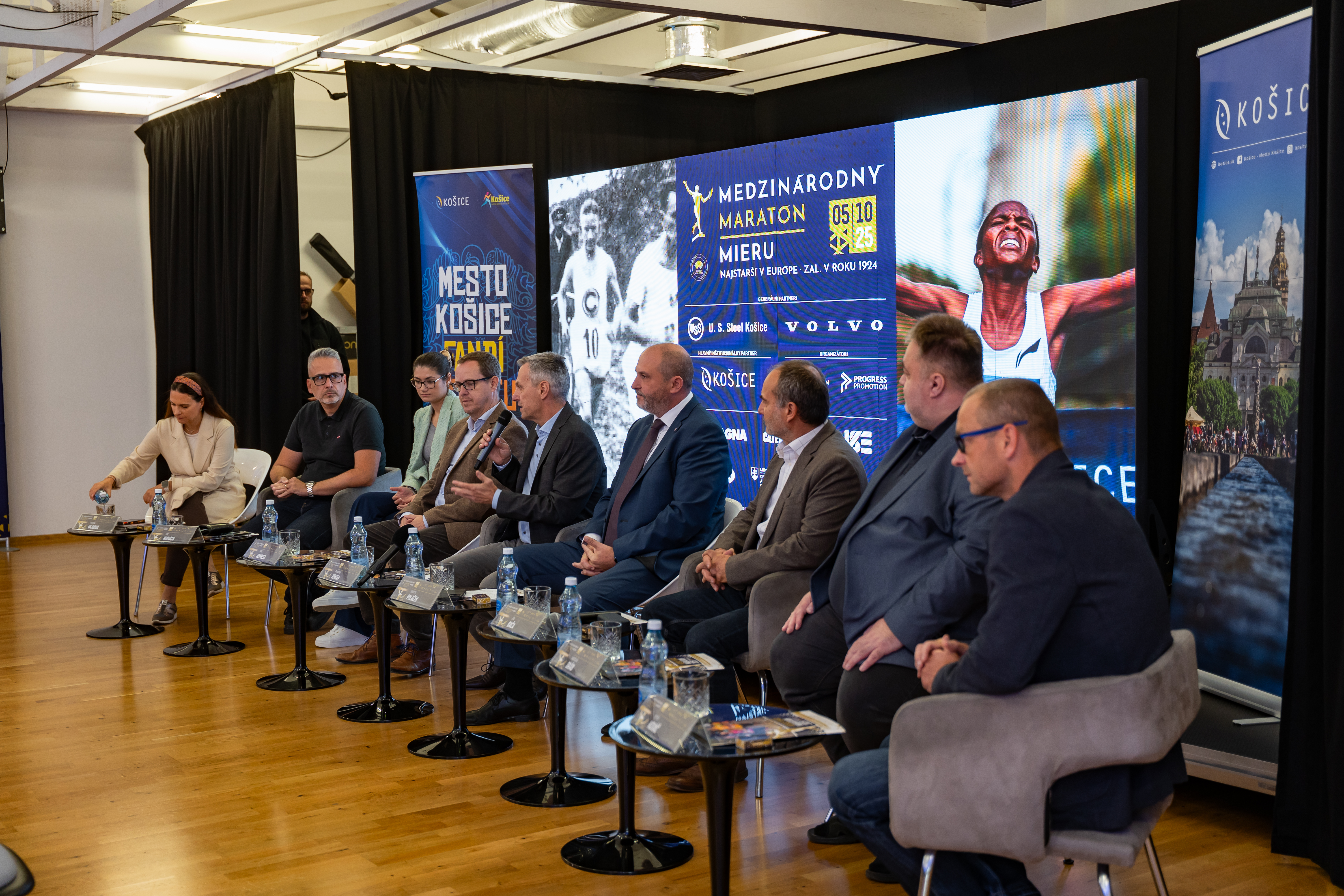 Tlacova konferencia - Medzinarodny maraton mieru 2025-9